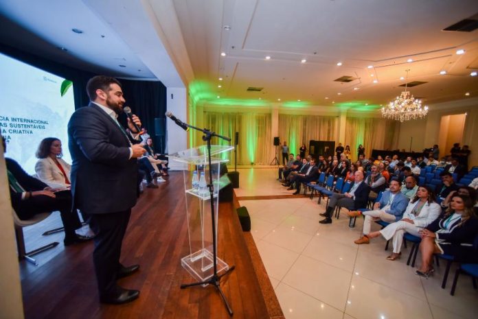 Carbon credit is an economic alternative presented during an international meeting in Amazonas
